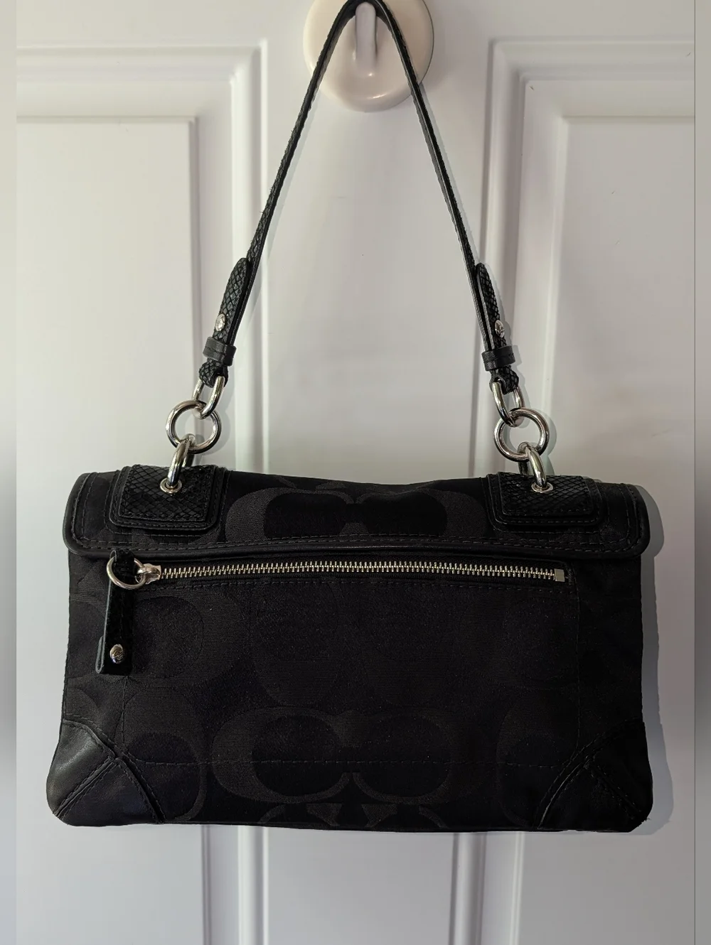 Coach Peyton Sateen Reptile Embossed Trim Turnlock Shoulder Bag Black VGUC